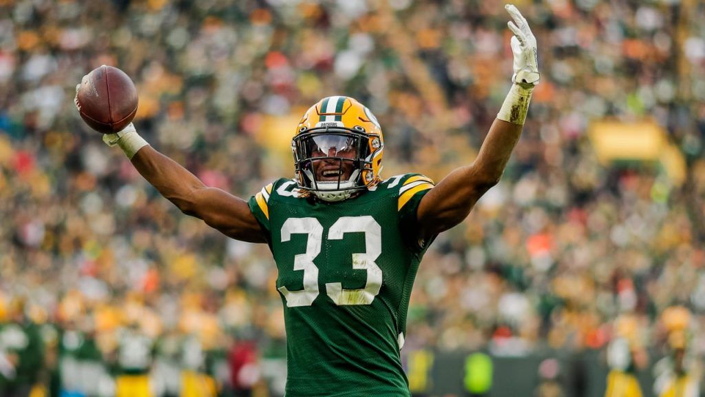 Aaron Jones celebrates