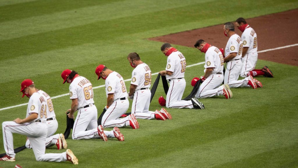 Washington Nationals take knee