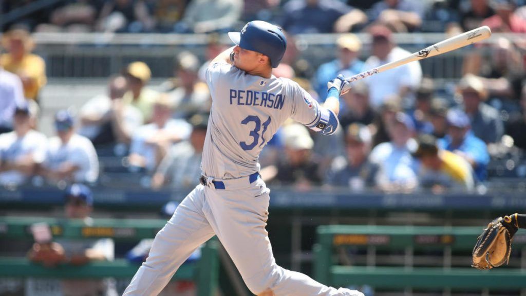 Joc Pederson swings