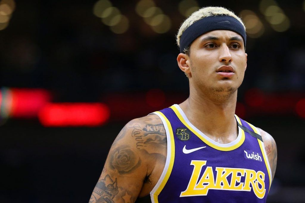 Kyle Kuzma purple Lakers jersey