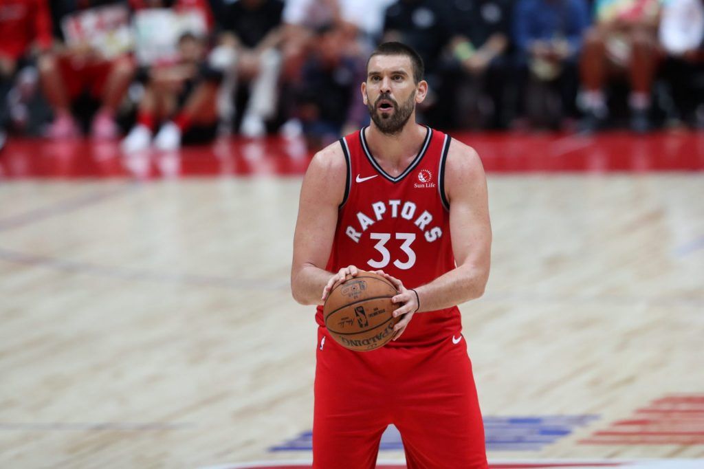 Marc Gasol shoots free throw