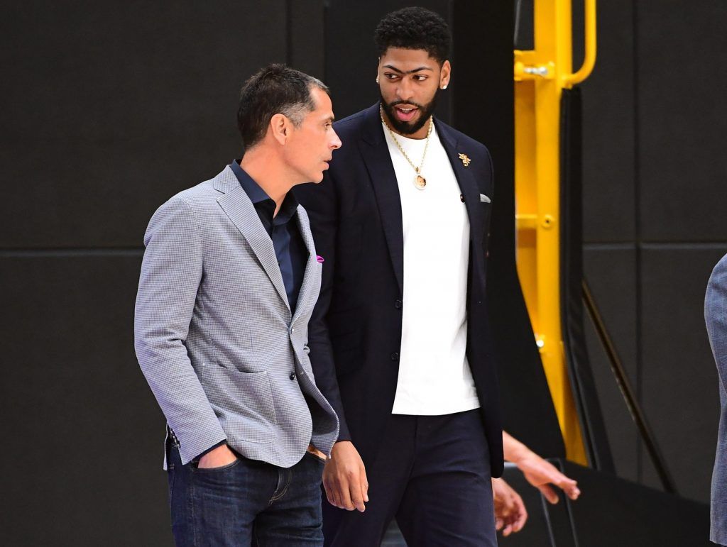 Rob Pelinka chats to Anthony Davis