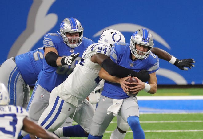 Stafford sacked by Colts