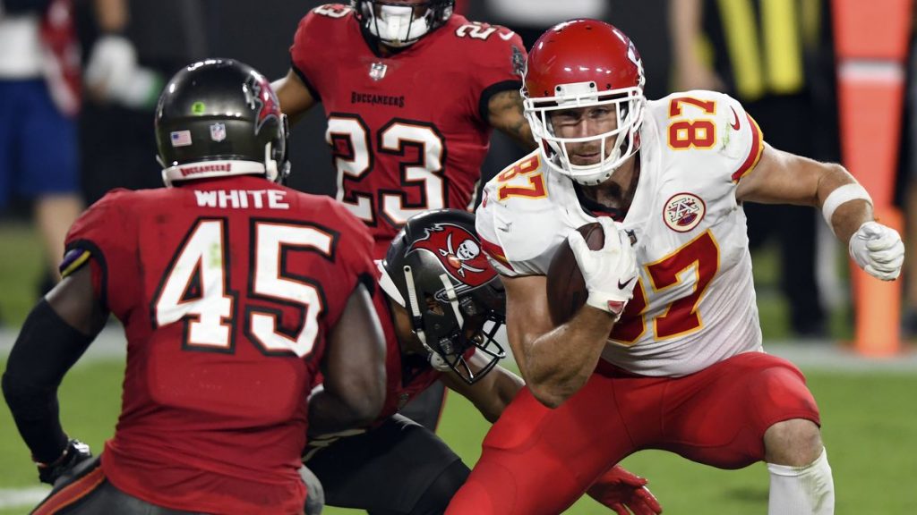 Travis Kelce vs Tampa Bay