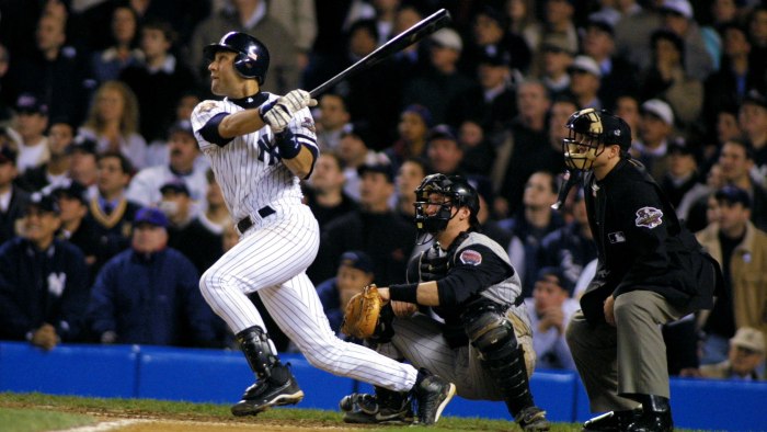 Derek Jeter 2001 World Series