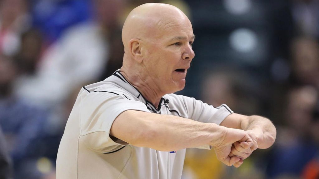 Joey Crawford